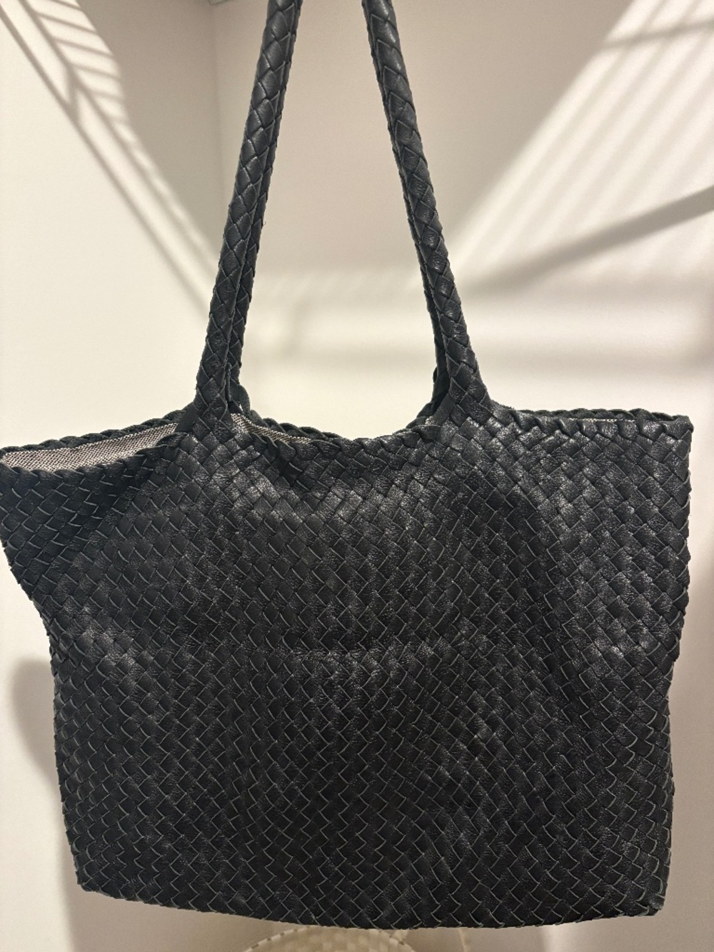 Elena Woven Handbag (Classic Handbag Tote)